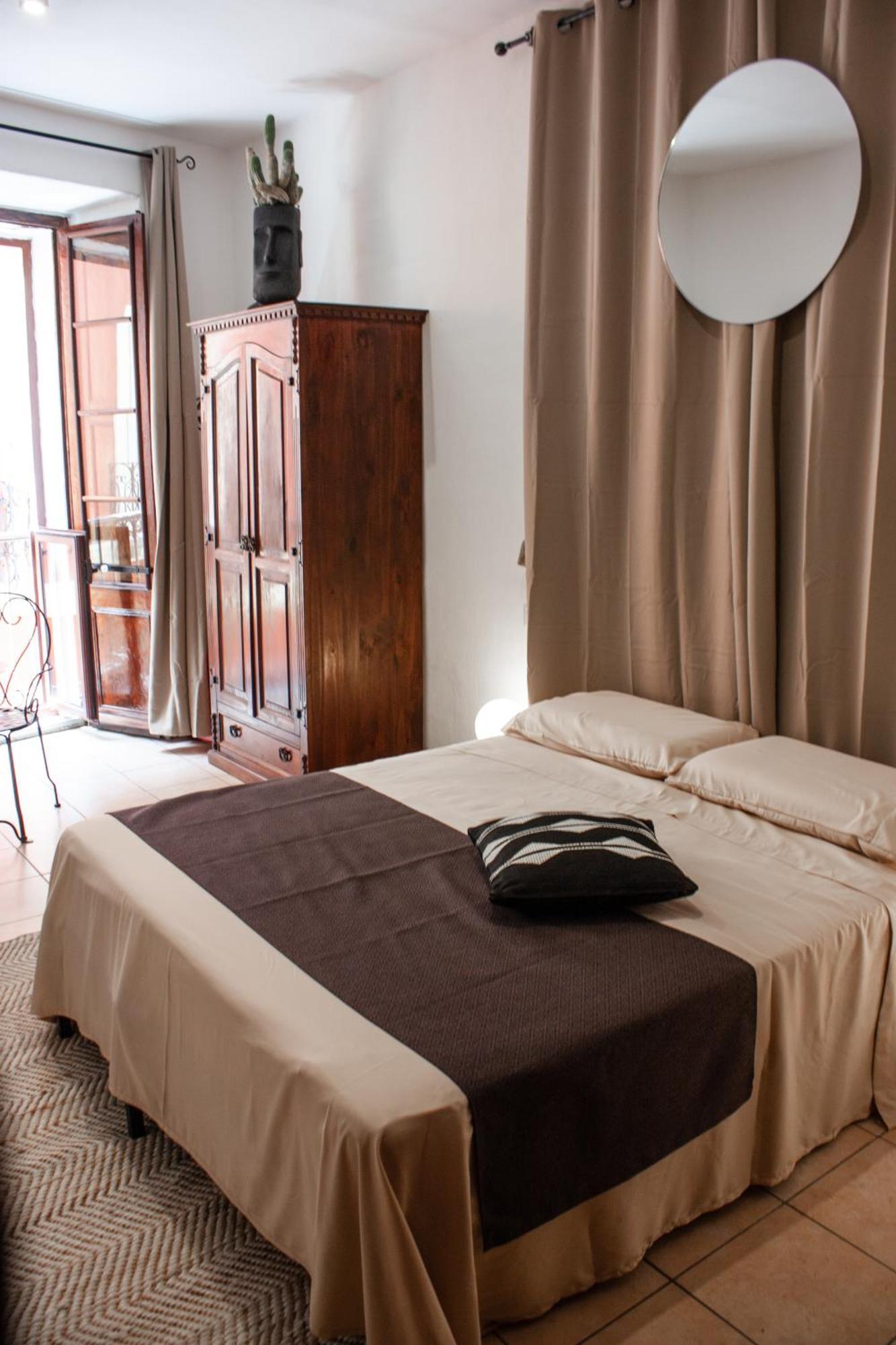 Castello'S Rooms Cagliari Exterior foto